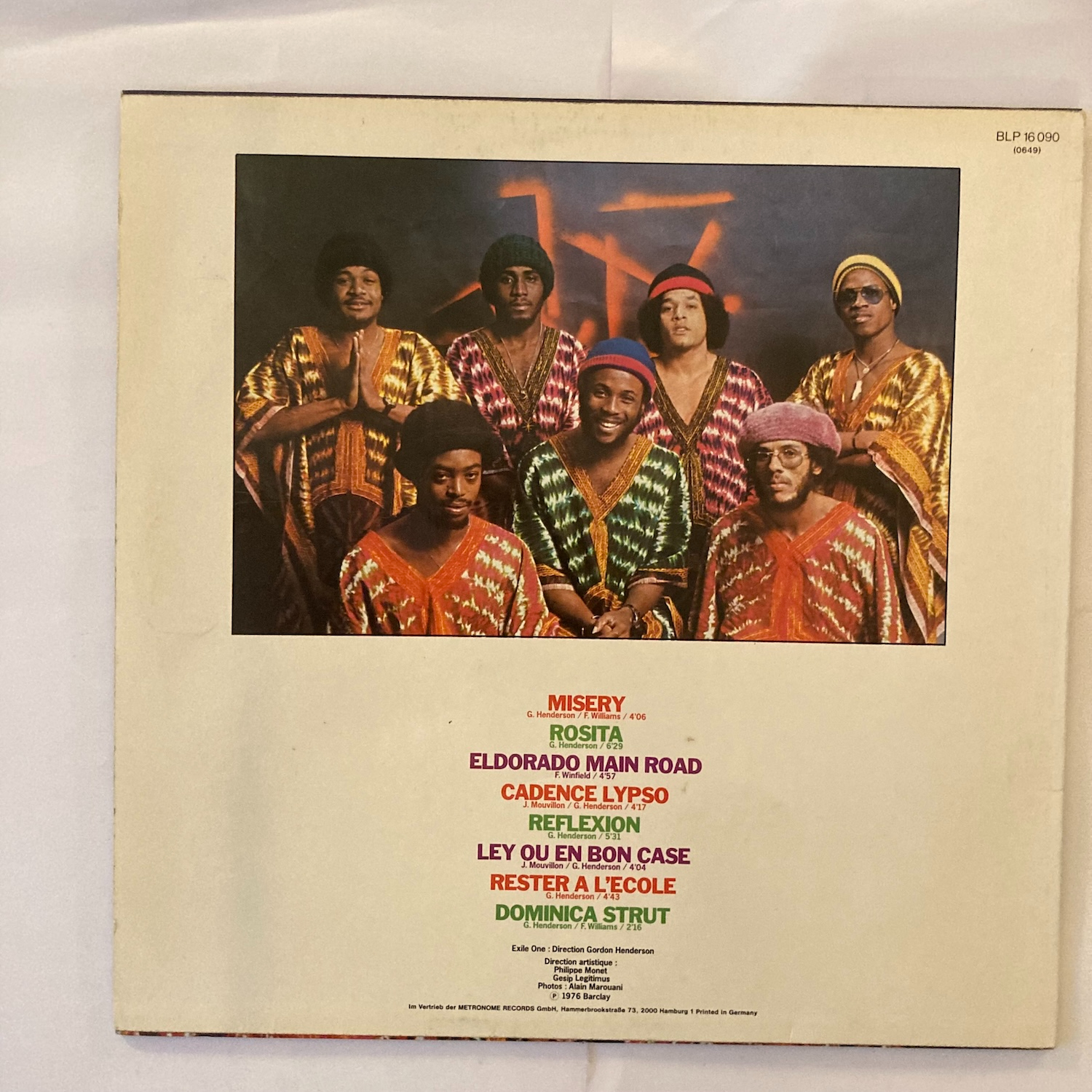 Voir photo 2 de Exile One – Exile One - Vinyle 33 Exile One – Exile One - Vinyle 33 Bon état - Vue 2 -